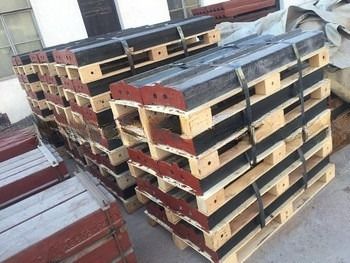 Steenmijnmachine slagcrusher slijtage onderdelen hoog mangaans staal blaasbalk Voordeel