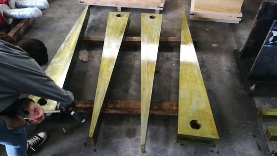Ruwe mijnbouw Kaakbreker Spareonderdelen Schakelplaat en stoel voor Crusher C110 Gewicht 145KG