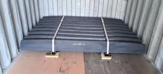 Vervaardiging en verwerking van gepersonaliseerde hoogmanganes staal kaakcrusher slijtagelementen kaakplaat CJ411