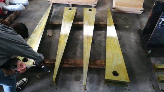 Verwerking van smedende machines: onderdelen voor de verwerking van de mondbreker