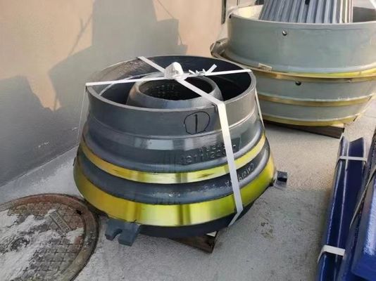 EN124 Standaard Concave en Mantle Cone Crusher Parts High Manganese Cast CH660 CH870