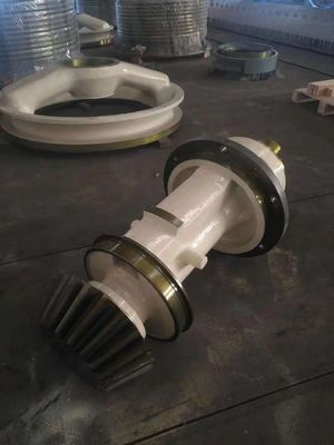 Koolstofstaal HP100 Tegenas Assy Cone Crusher Onderdelen voor de mijnbouw van erts