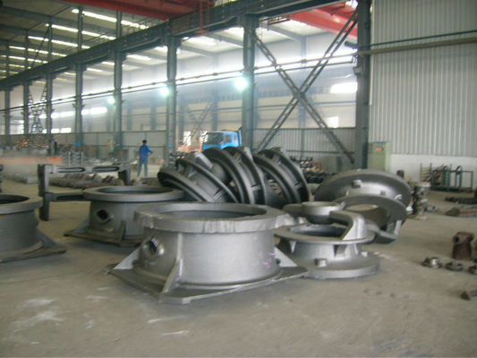 Vervaardiging van de onderste frame voor GP500S Conus Crusher gebruikt in het mijnbouwproces