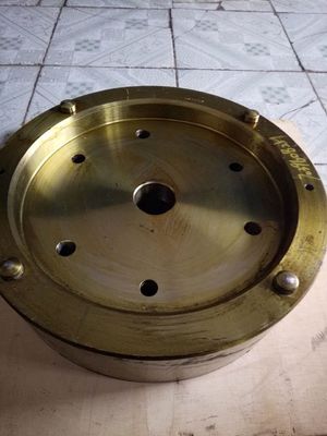 Verkoop Ruimte over de hele wereld HP500 Cone Crusher Parts Socket Stone Rock Crushing for Mining